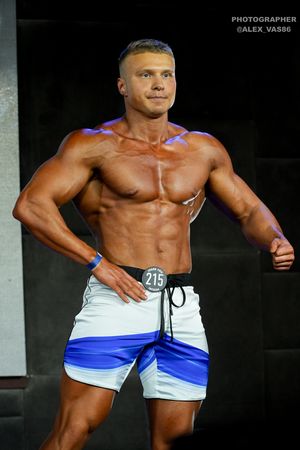 MEN'S PHYSIQUE 179